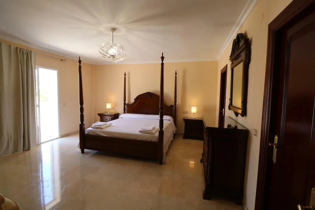 Villa De Lujo En Torremolinos Spain
