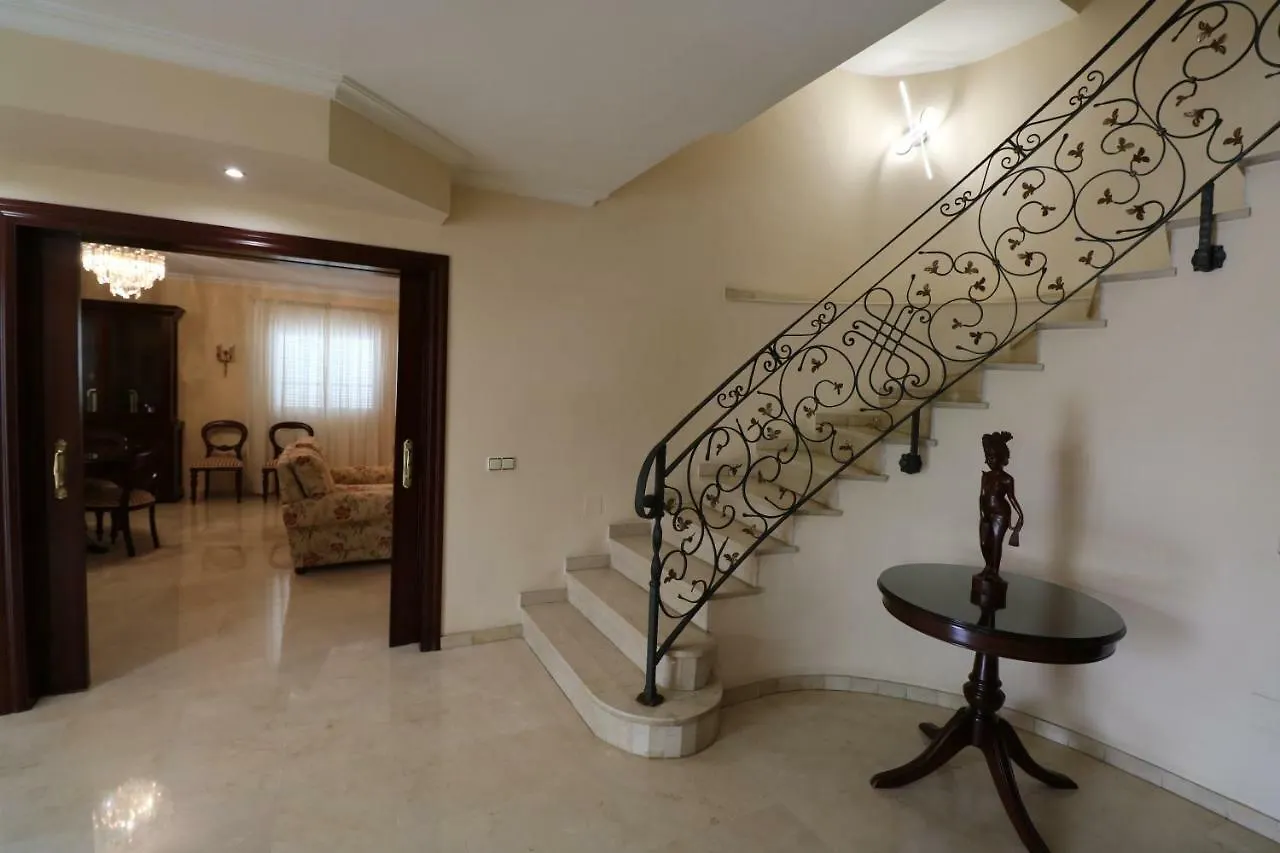 Villa De Lujo En Torremolinos Spain