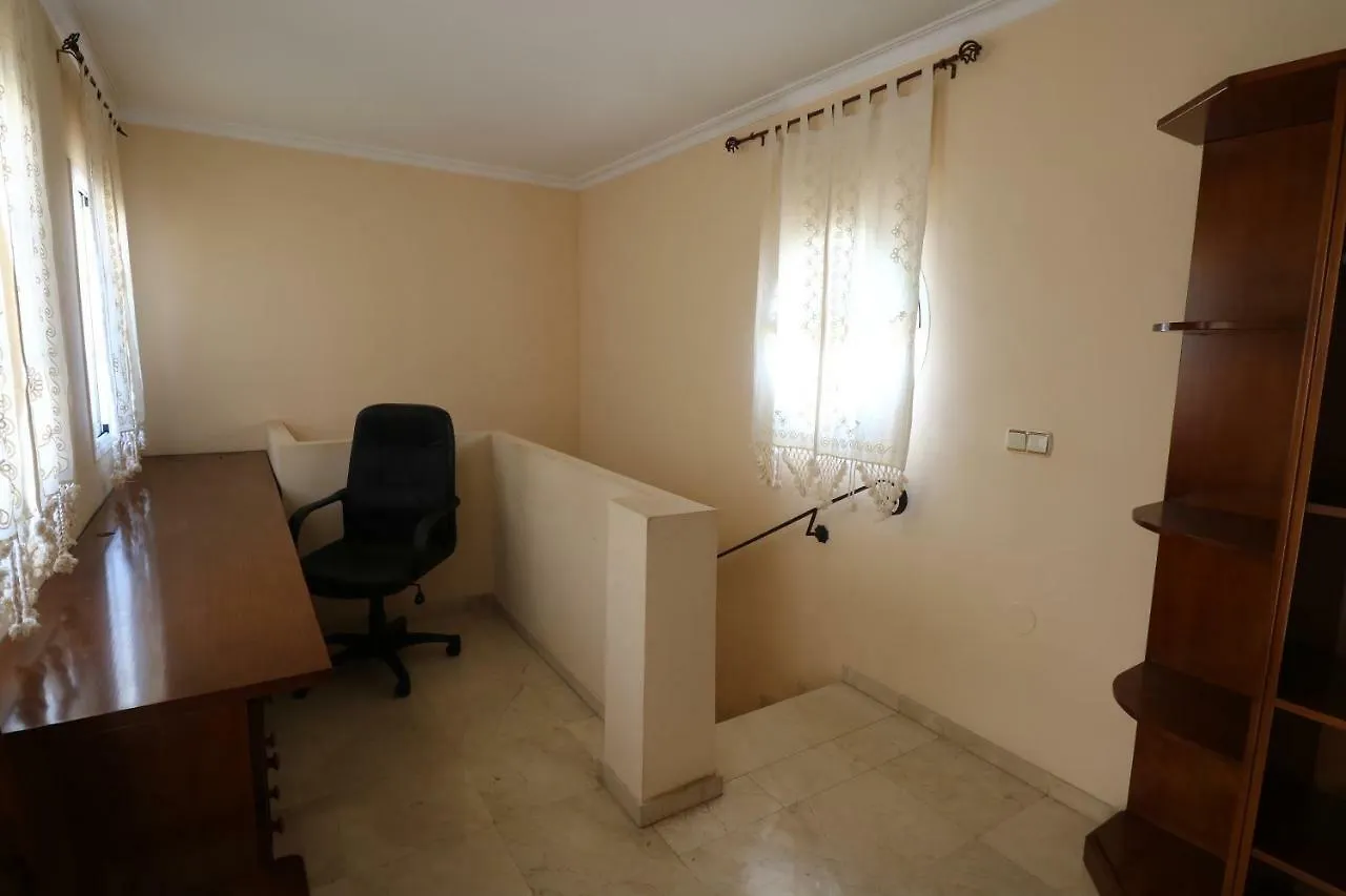 Villa De Lujo En توريمولينوس
